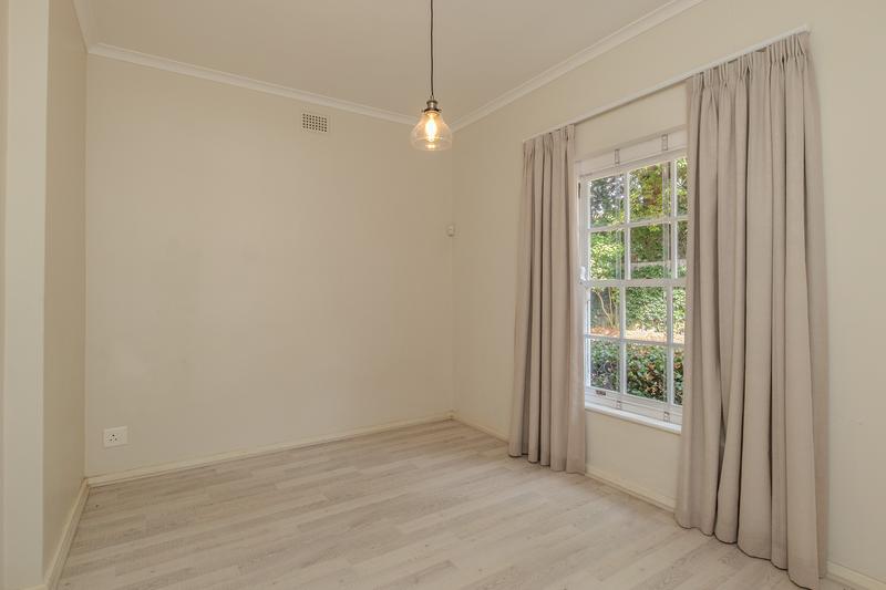 To Let 3 Bedroom Property for Rent in Constantia Western Cape